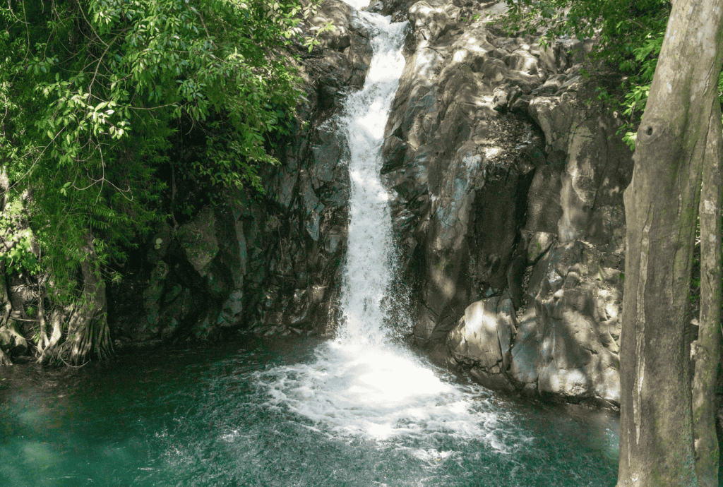 Aling aling waterfall (3)