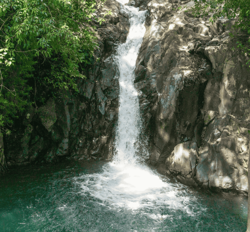 Aling aling waterfall (3)