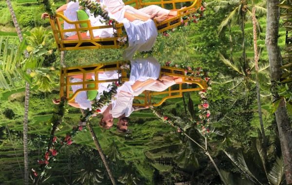 Couple Swing