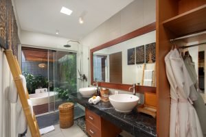 Grand One Bedroom Villa with Private Pool and Bathtub