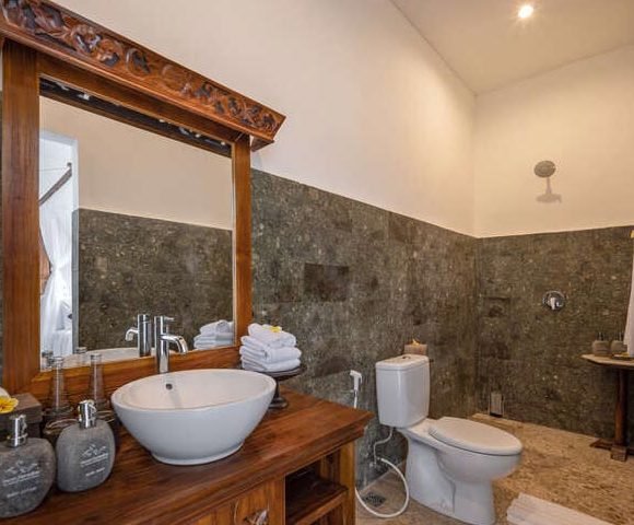 Superior Room Shower