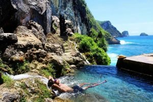 paguyangan waterfall and natural pool
